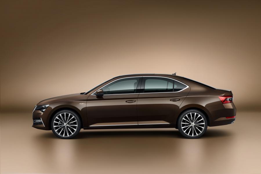  Skoda Superb Laurin & Klement 2019 года  (WW) (фото 6 из 93)